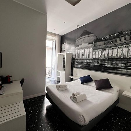 Beverello Rooms Nápoles Exterior foto