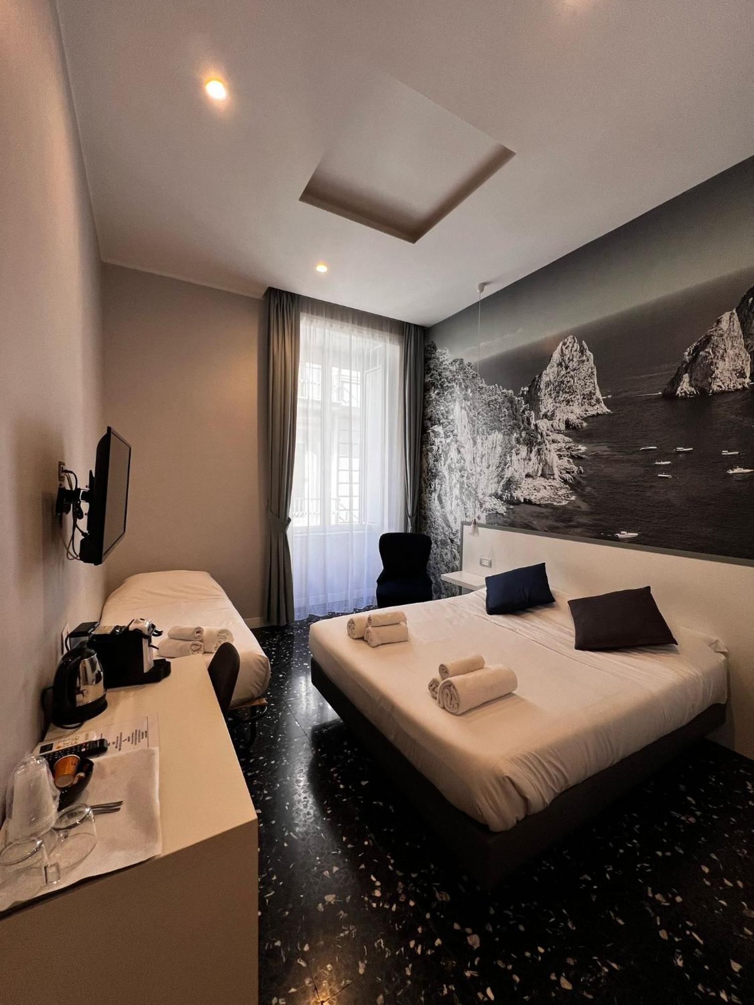 Beverello Rooms Nápoles Exterior foto